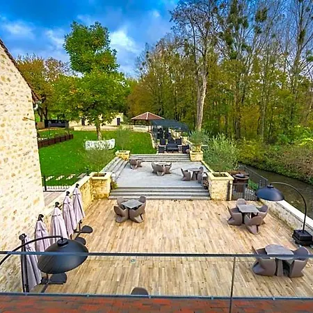 Le Moulin Des Marais 3* Gaillon-sur-Montcient