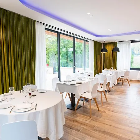 Le Moulin Des Marais Resort